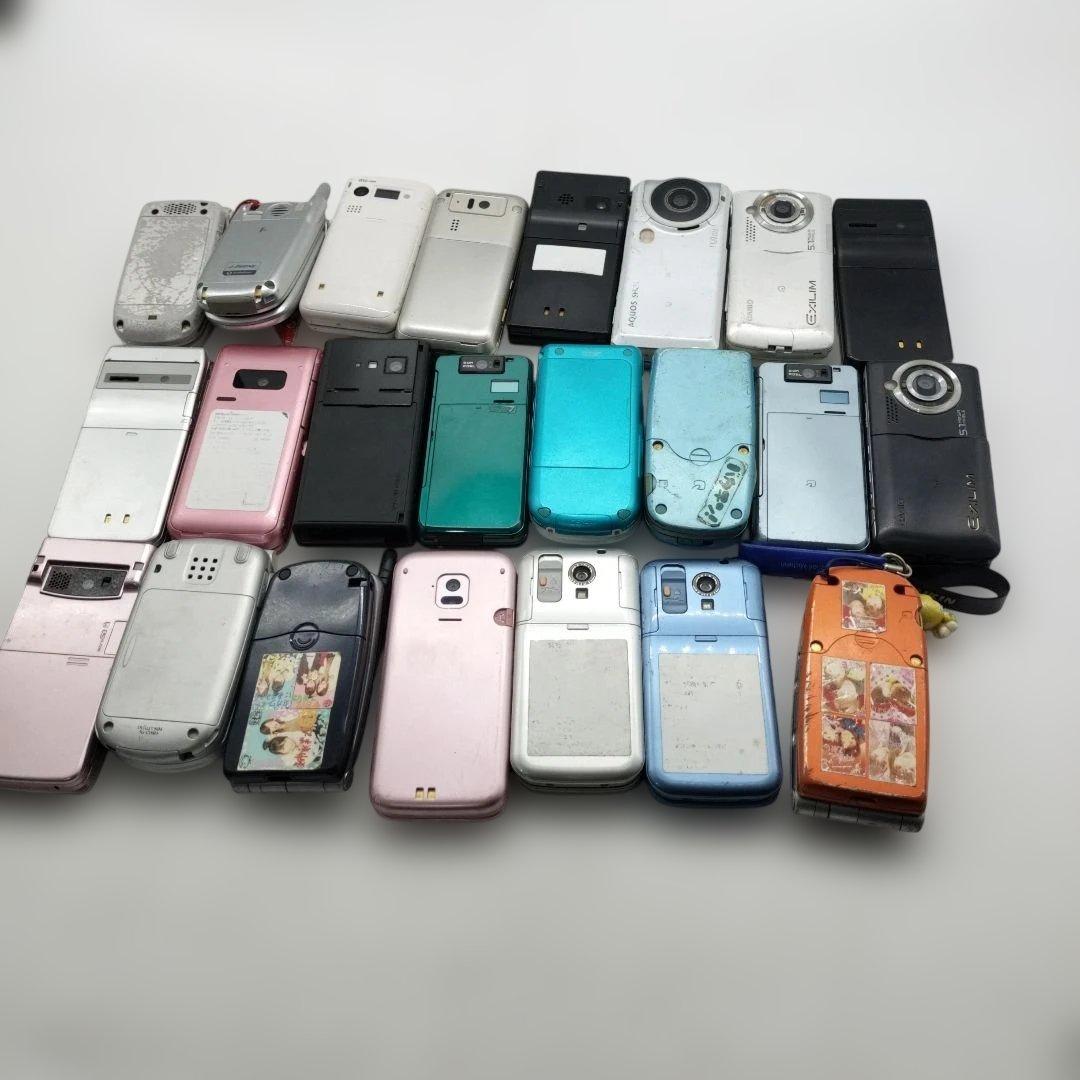 ジャンク】パカパカ携帯 折りたたみ式携帯電話まとめ売り - メルカリ