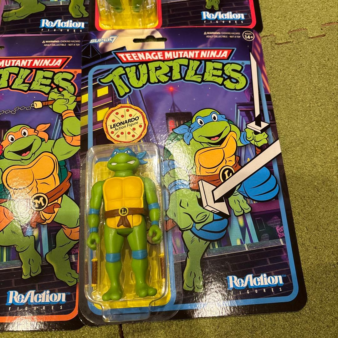 TMNT フィギュア 4体セット　スーパー7 リアクション　タートルズ