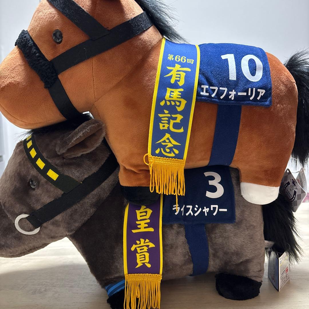 競走馬　BIGぬいぐるみ5体セット