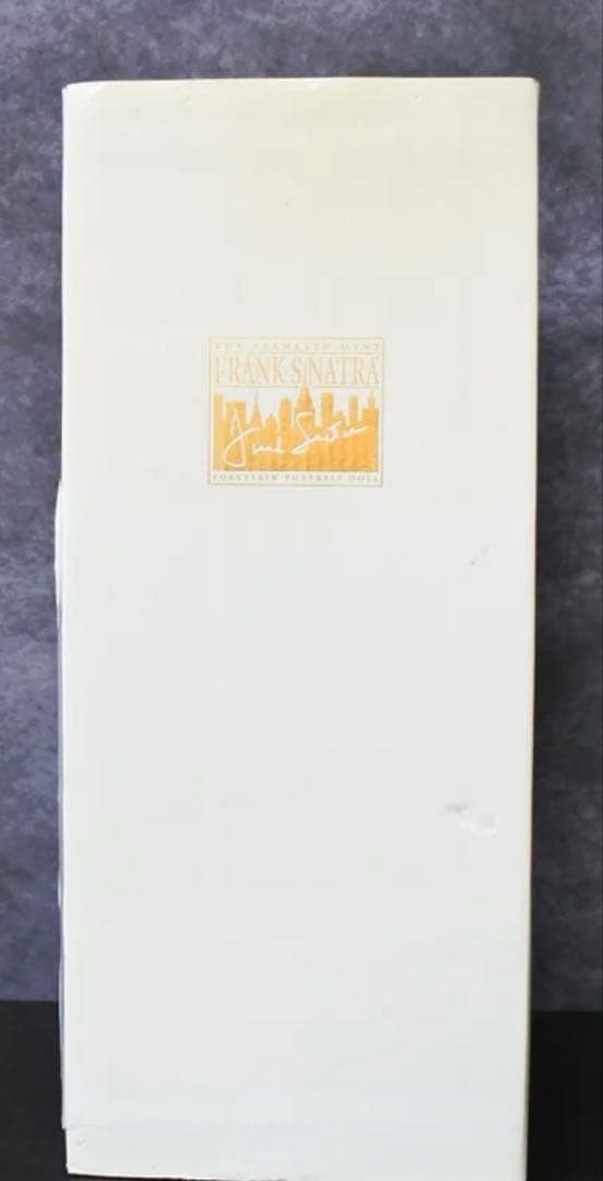 Porcelain Portrait Doll フランク　シナトラ