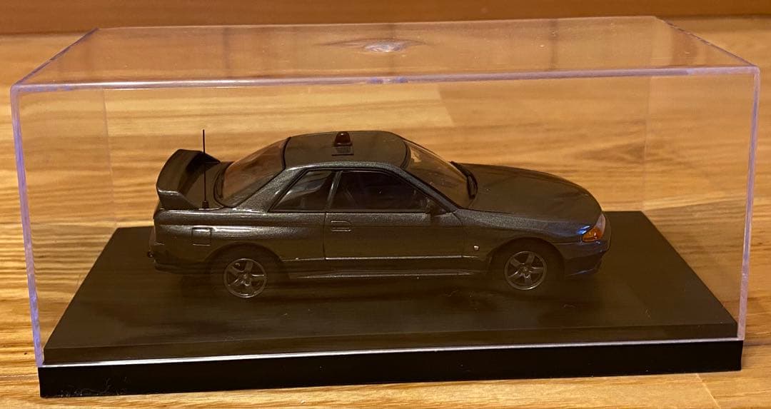 日産　スカイライン GT-R R32 1/43 ミニカー