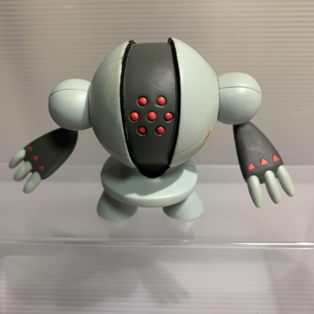 ポケモン モンコレ レジスチル フィギュア 台座無し 希少品 - メルカリ