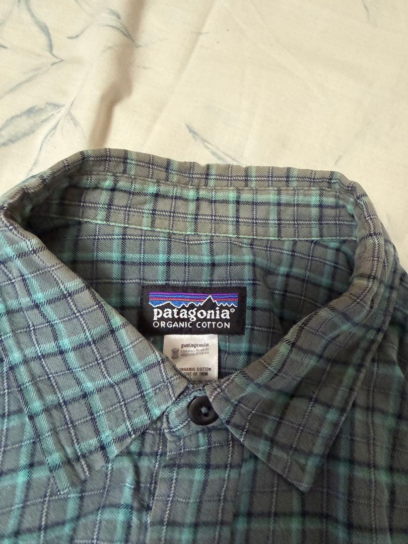 patagonia チェック柄ネルシャツ S patagonia チェック柄ネルシャツ M