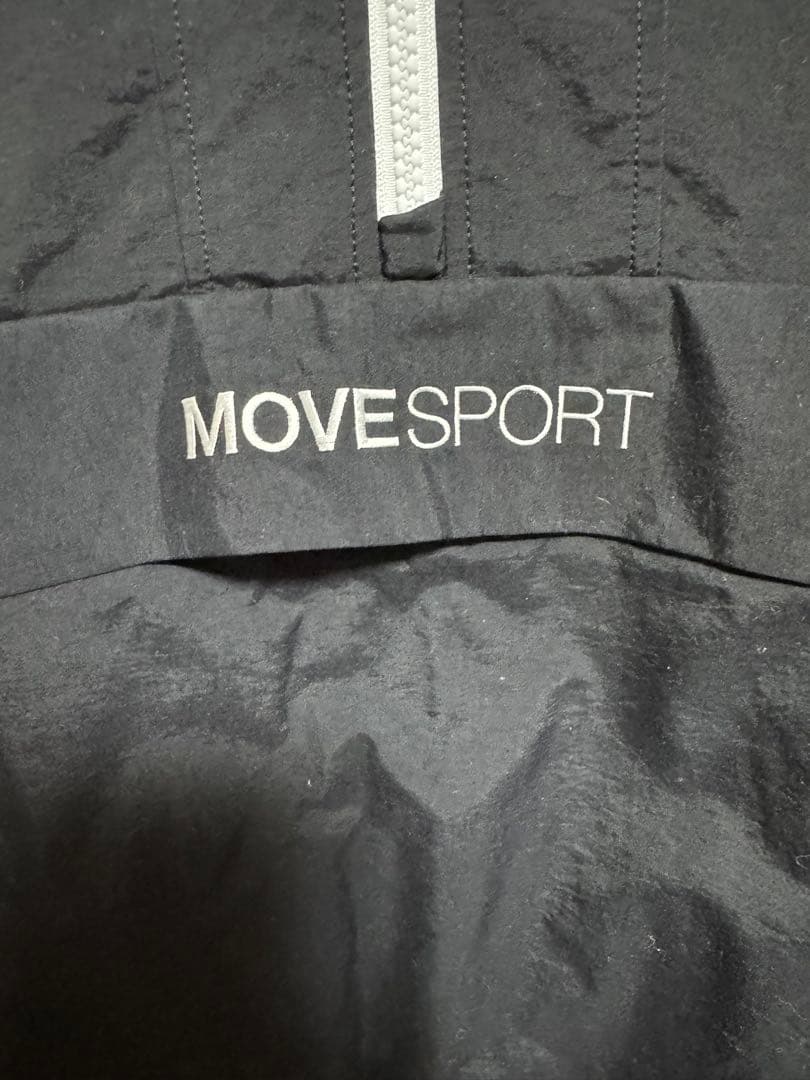 【新品】DESCENTE セットアップ トレーニングウェア 《Lサイズ》