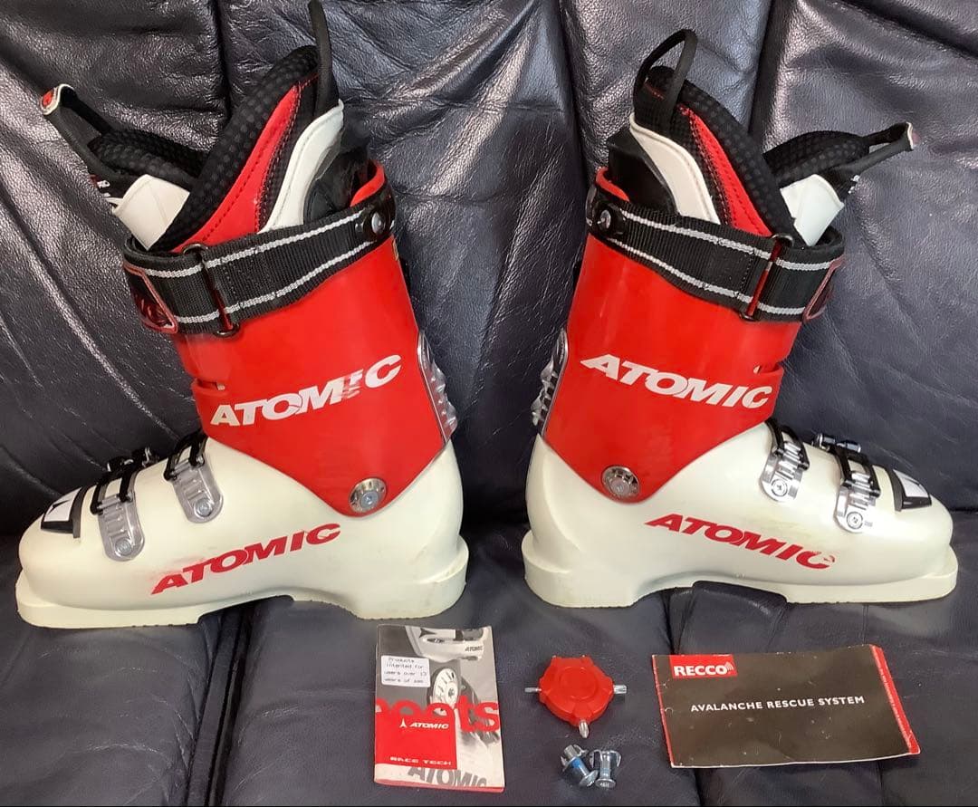 ATOMIC RT アトミック スキーブーツ STl 100 294 おまけ付き - メルカリ