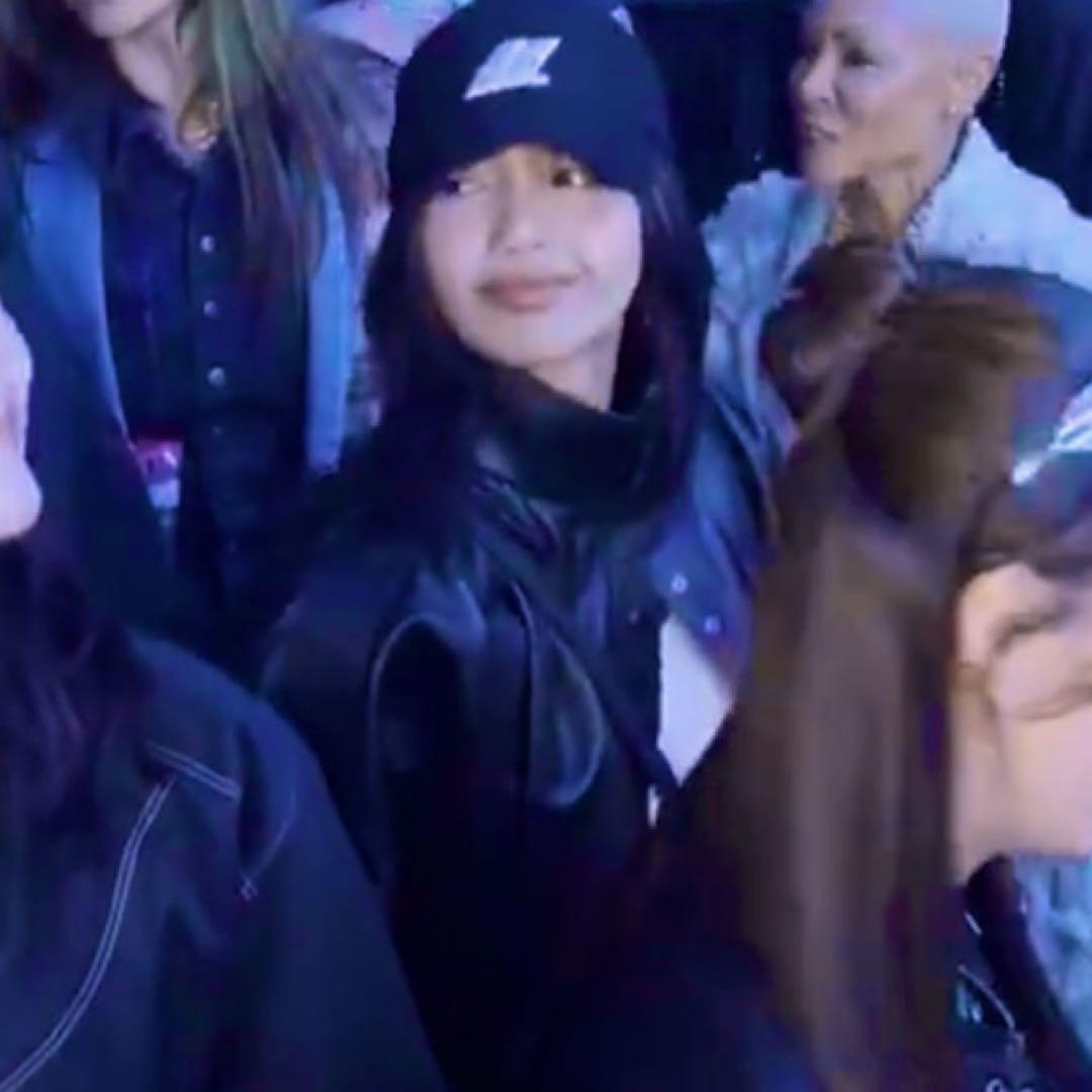 BLACKPINK LISA リサ 限定CAP 327人のみ