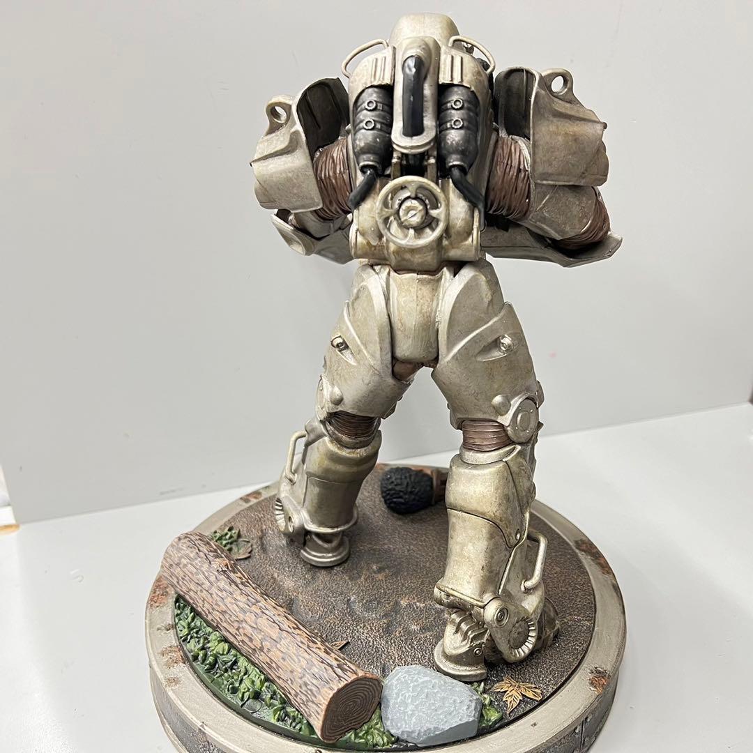 Dark Horse Fallout フォールアウト　マキシマス　スタチュー