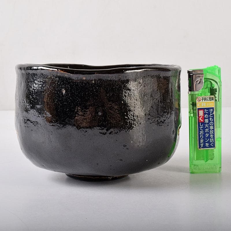 楽吉左衛門 十代旦入造 黒楽茶碗 銘「千鶴」 碌々斎極め箱 D R7892