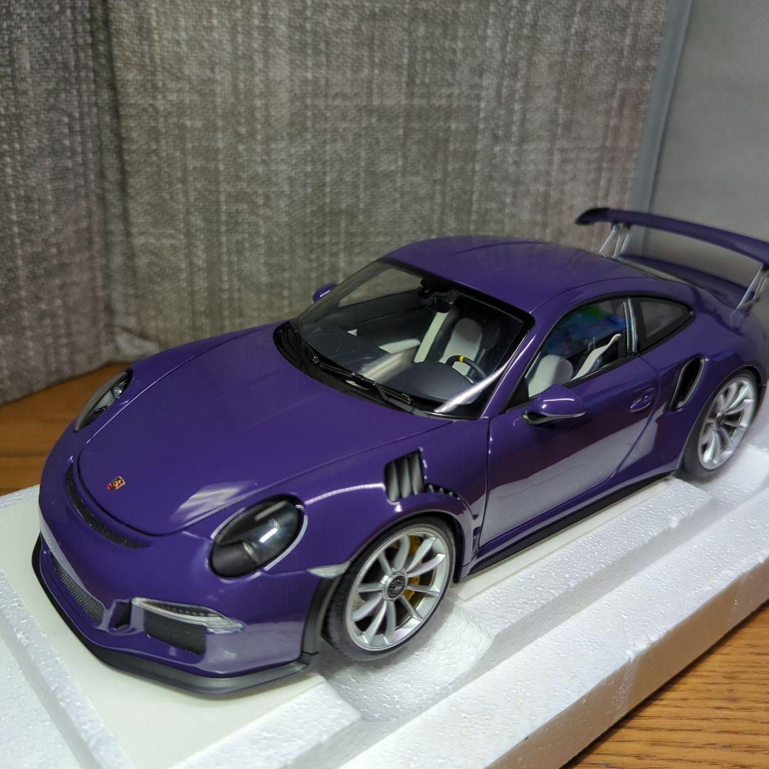 オートアート　1/18 ポルシェGT３RS 絶版品　パープル