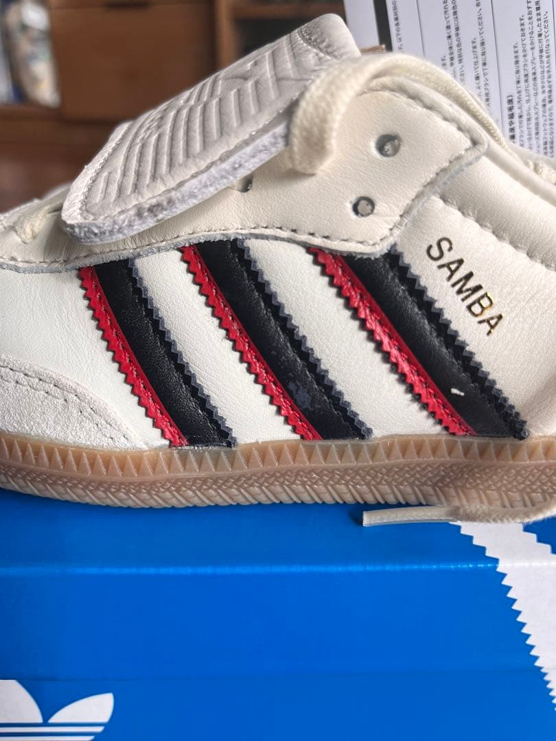 adidas SAMBA LT ホワイト/ブラック/レッド 23.0cm