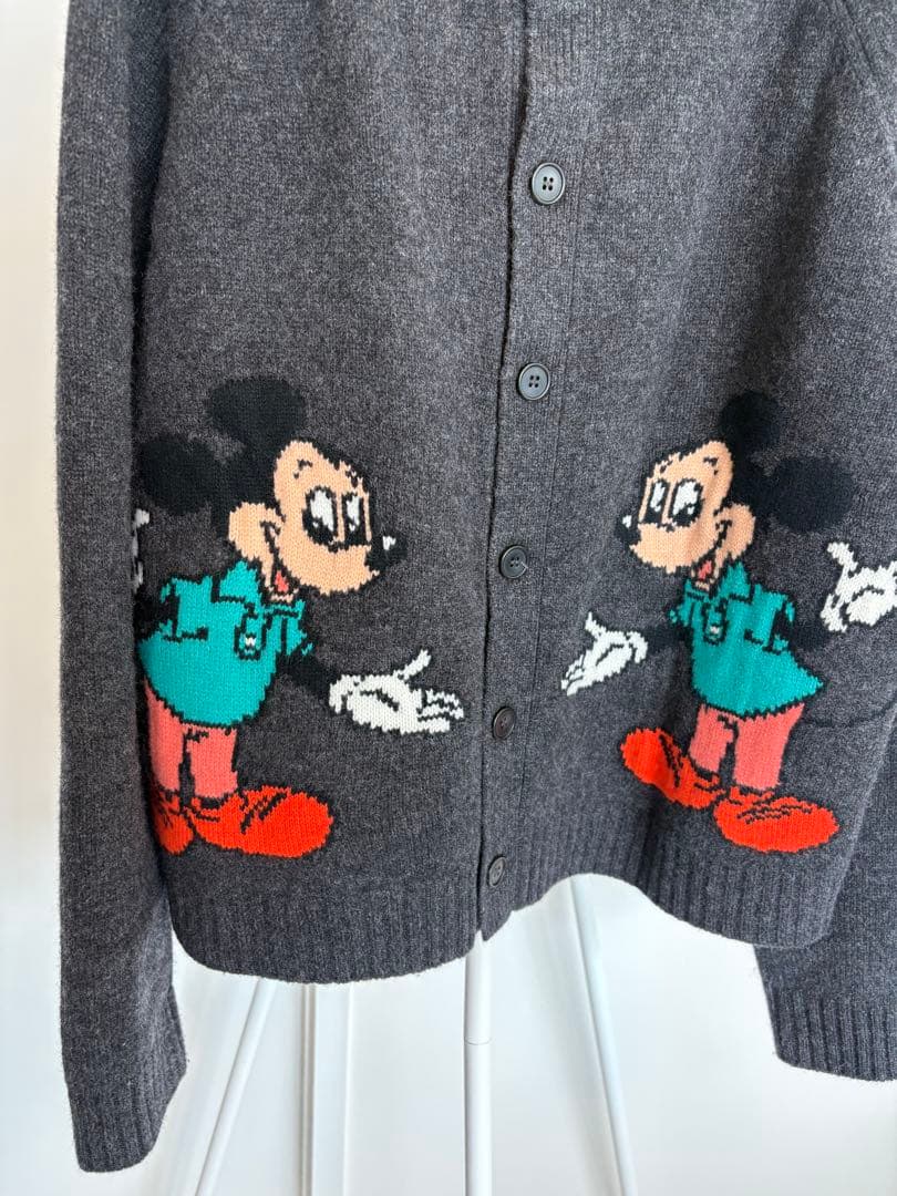 ZARA x Disneyミッキーマウスウールカーディガン Lサイズ - メルカリ