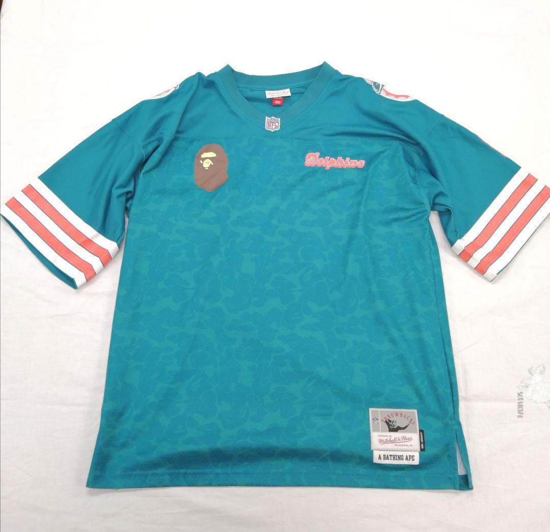 A BATHINGAPE　ベイシングエイプ　NFL ミッチェルアンドネス　コラボ A BATHING APE® x MITCHELL & NESS / NFL – us.bape.com