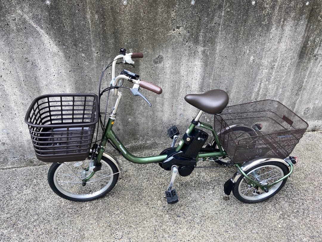 電動アシスト三輪車 緑色 バスケット付き