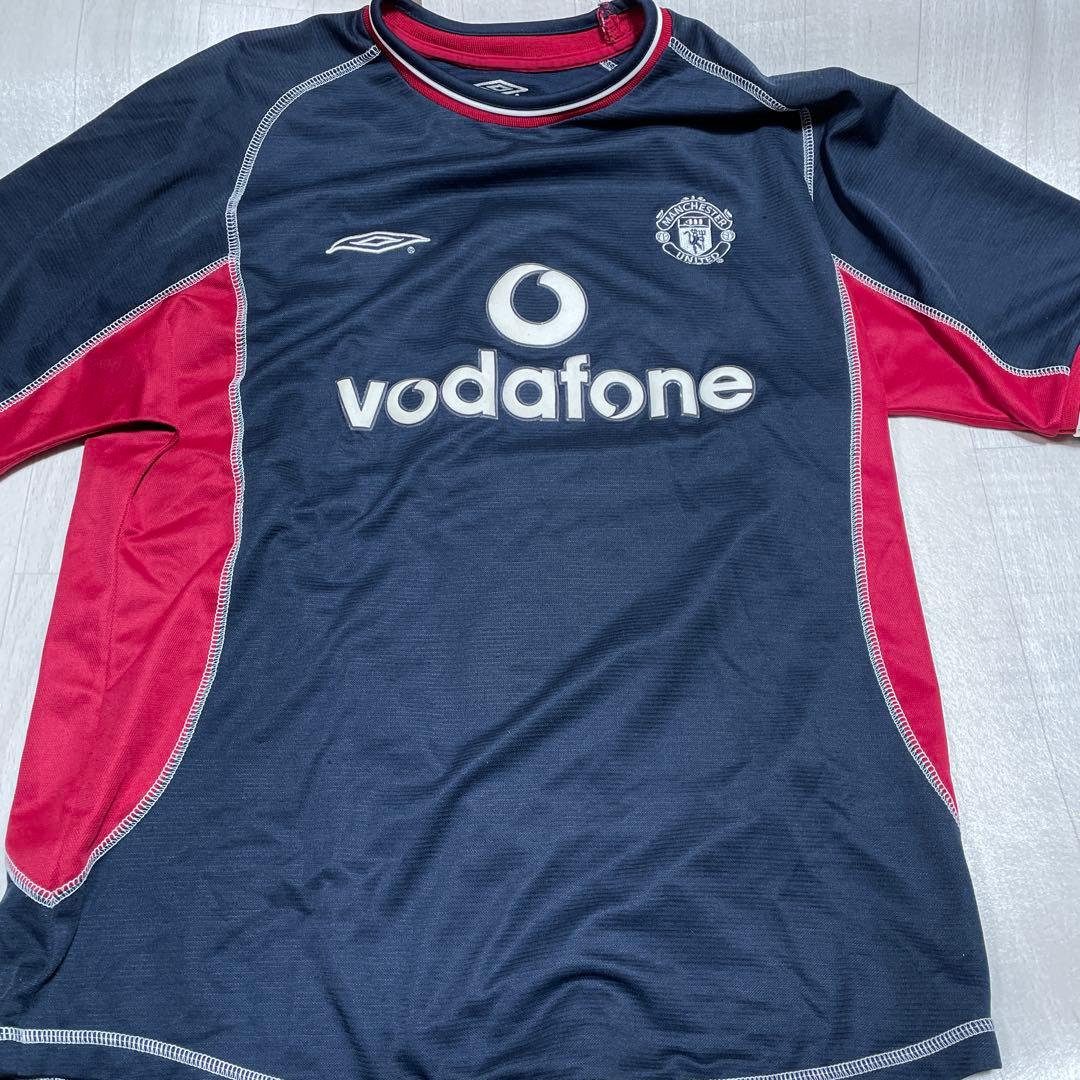 マンチェスター・ユナイテッド Umbro シャツ - メルカリ