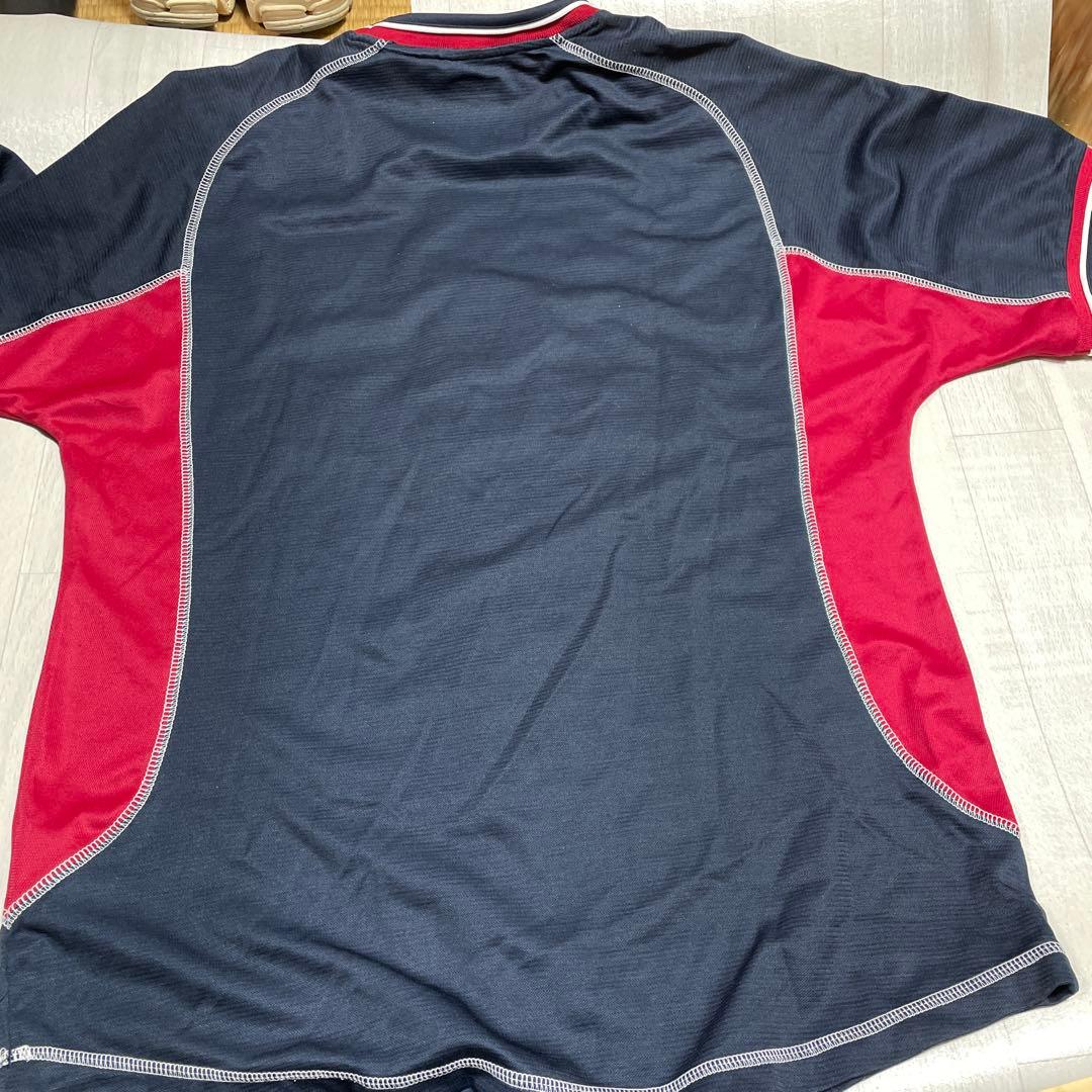 マンチェスター・ユナイテッド Umbro シャツ - メルカリ