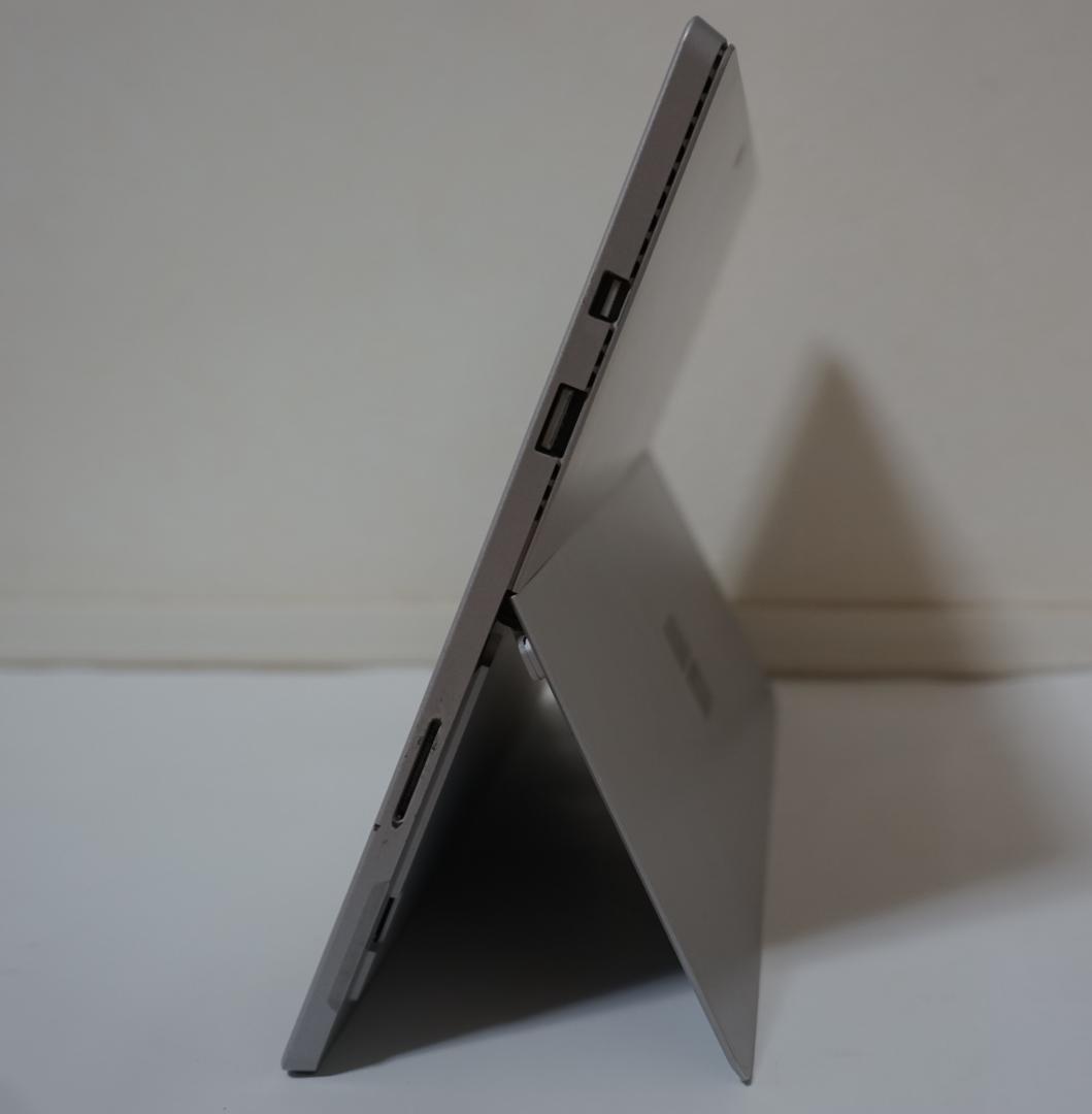 Surface Pro 4 Windows11 + elementary OS8