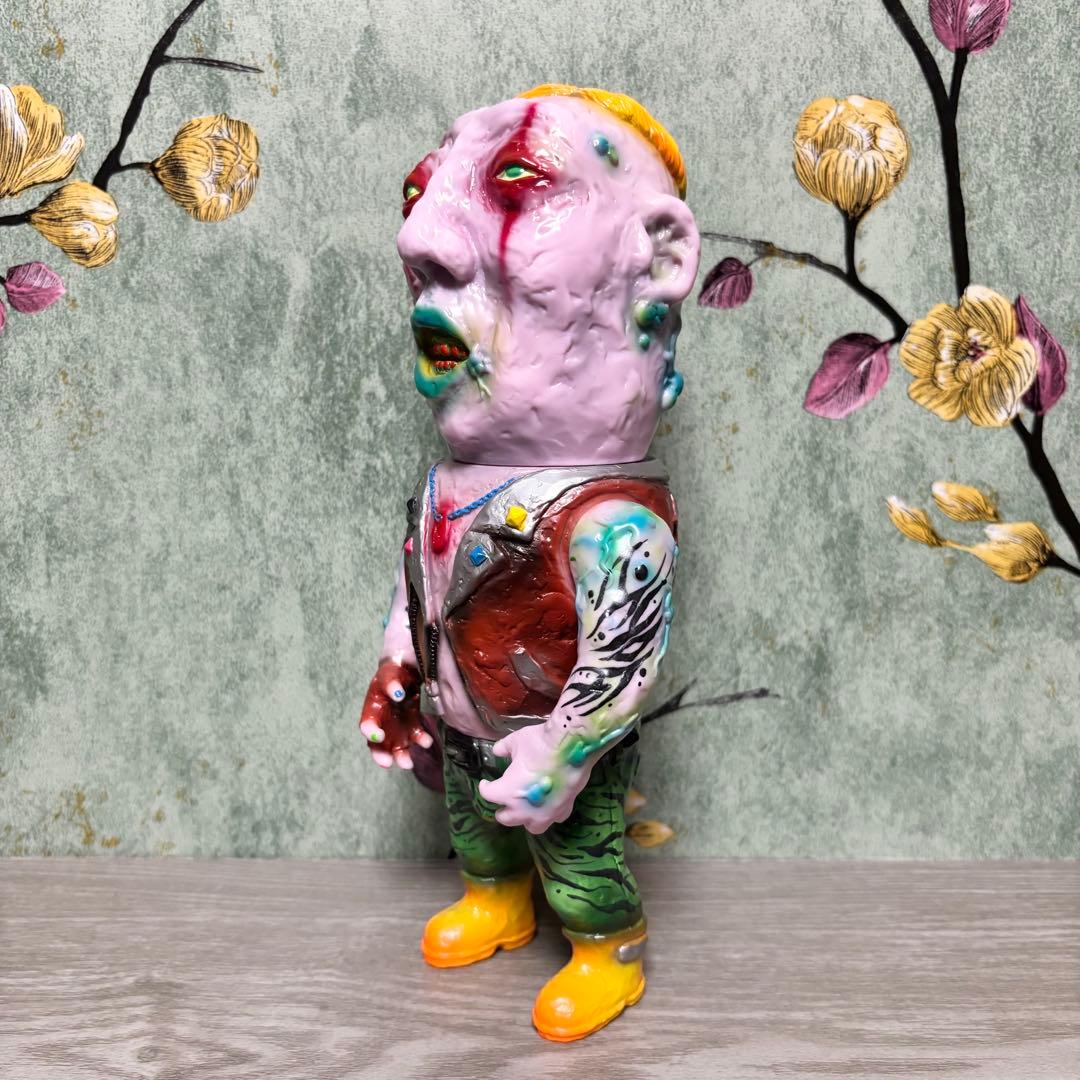 限定18体 Snail toys 阿志(幻惑) ソフビ インディーズ 墓場の画廊