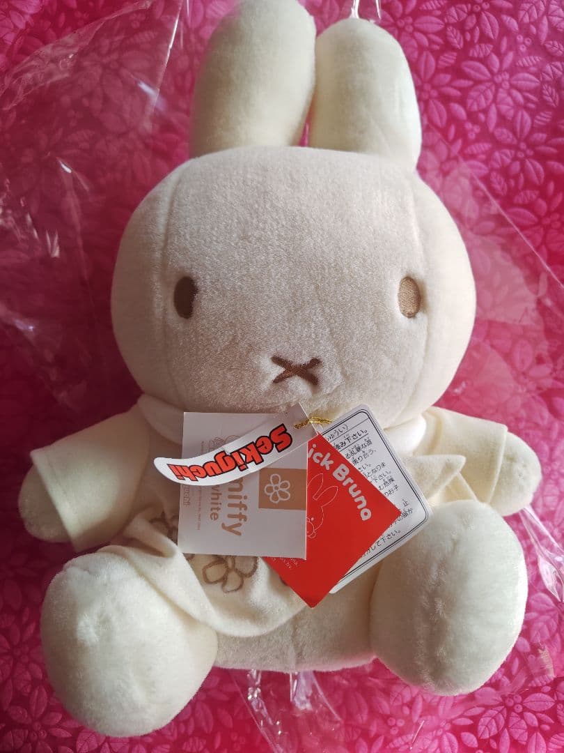miffy whiteシリーズ ミッフィー 花柄ドレスM ぬいぐるみ ②