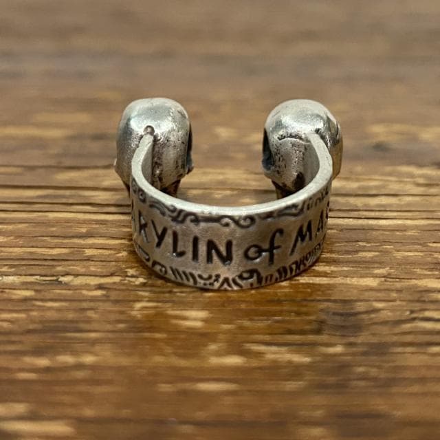 ジョニーデップ愛用 marylin of mars ダブルスカルリング|mercari