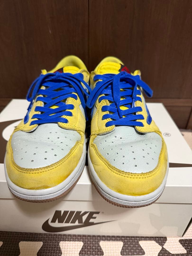Travis Scott × Air Jordan 1 Low \"Canary\"