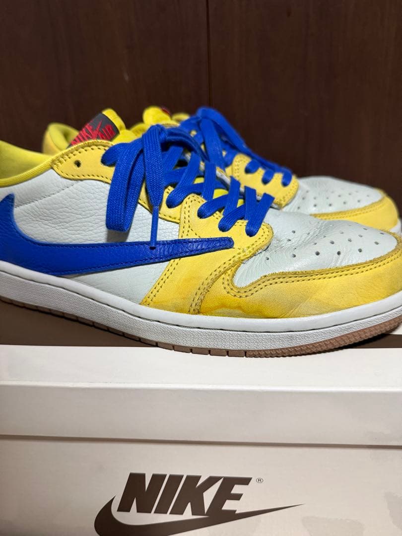 Travis Scott × Air Jordan 1 Low \"Canary\"