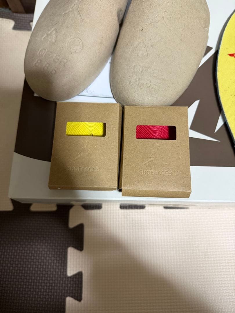 Travis Scott × Air Jordan 1 Low \"Canary\"