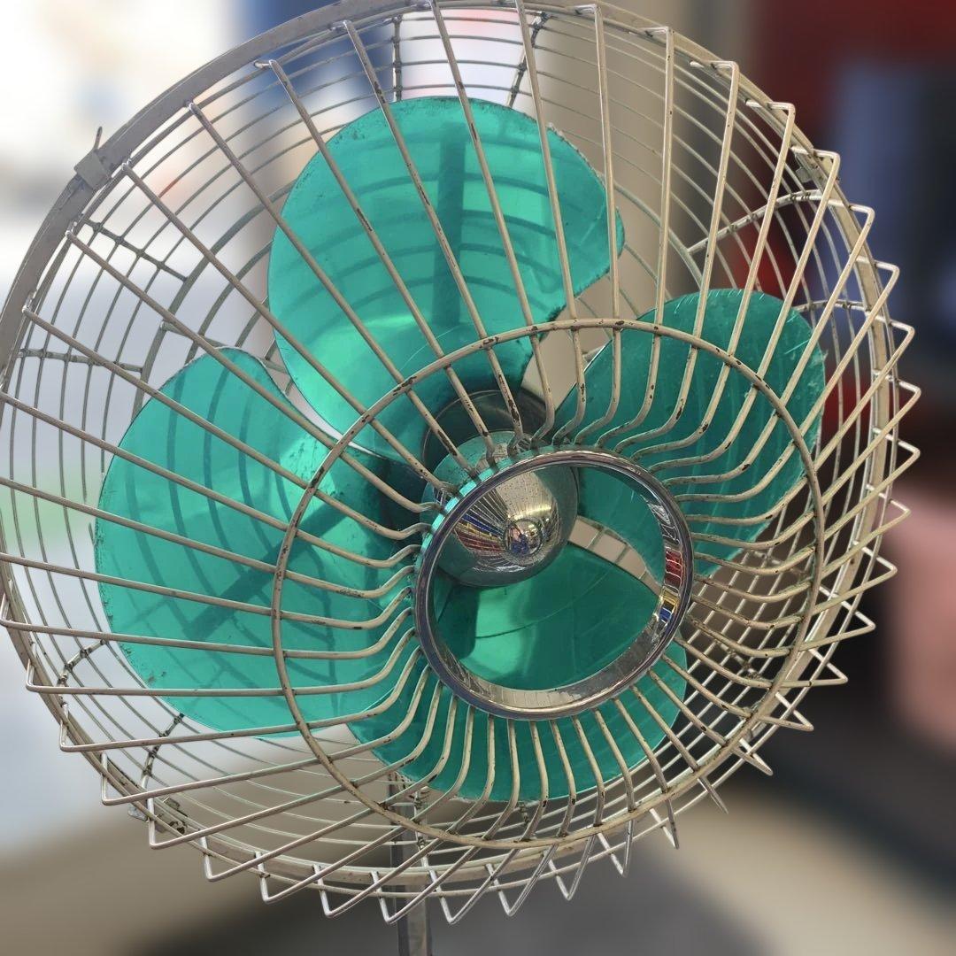 希少】昭和レトロ 東芝 扇風機 4枚羽 アンティーク ジャンク - メルカリ