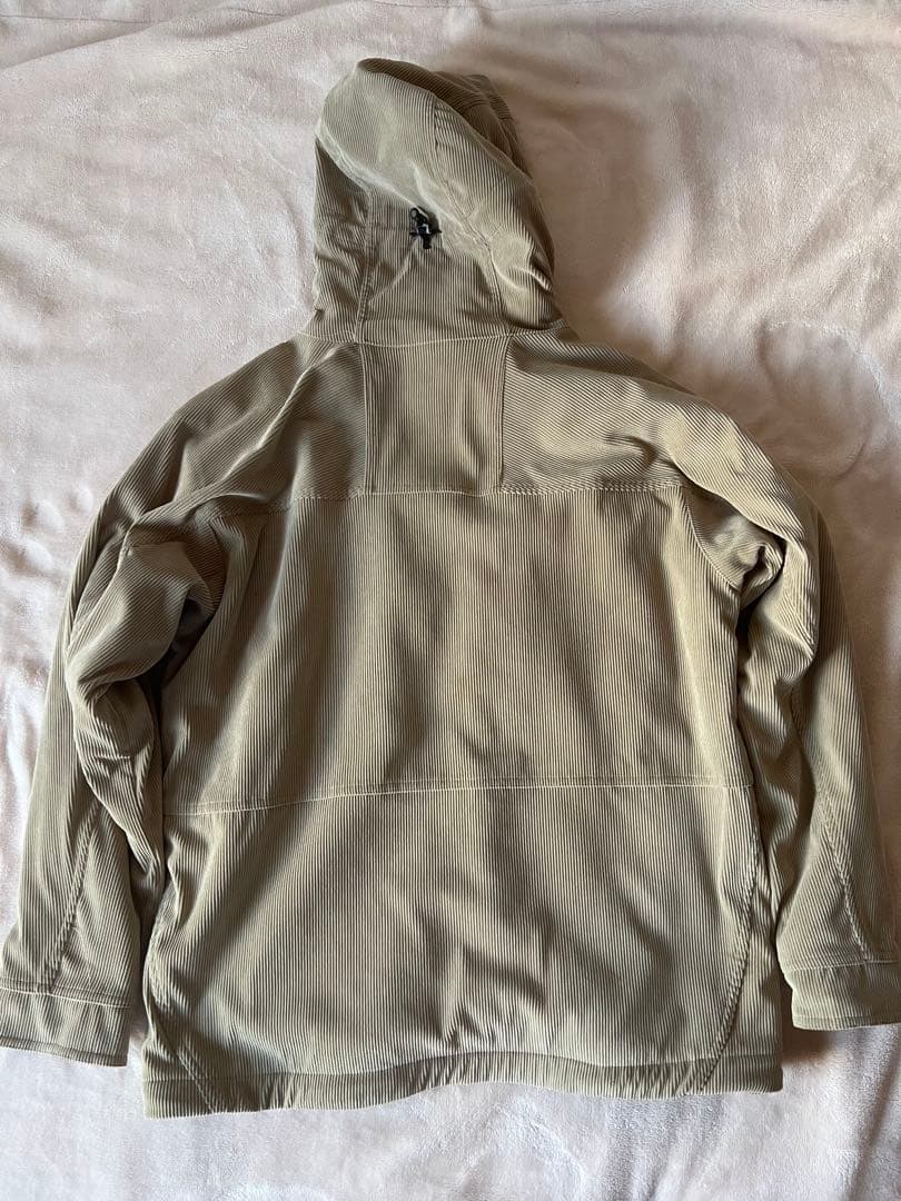 石*ン様 （激レア）patagonia フード付きジャケット M ベージュ - メルカリ