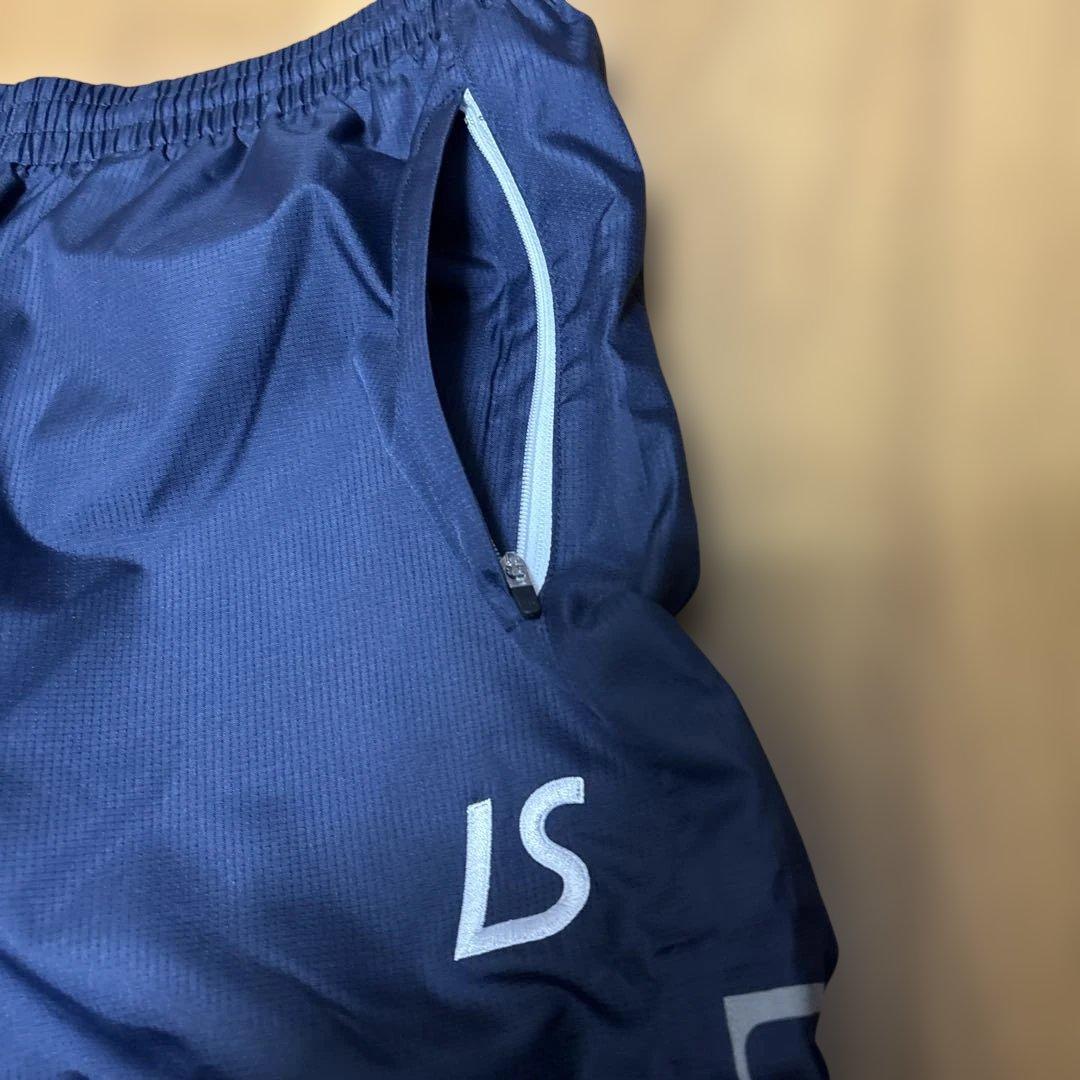 早い者勝ち‼️極美品‼️ルースイソンブラ ピステ 上下とプラシャツ