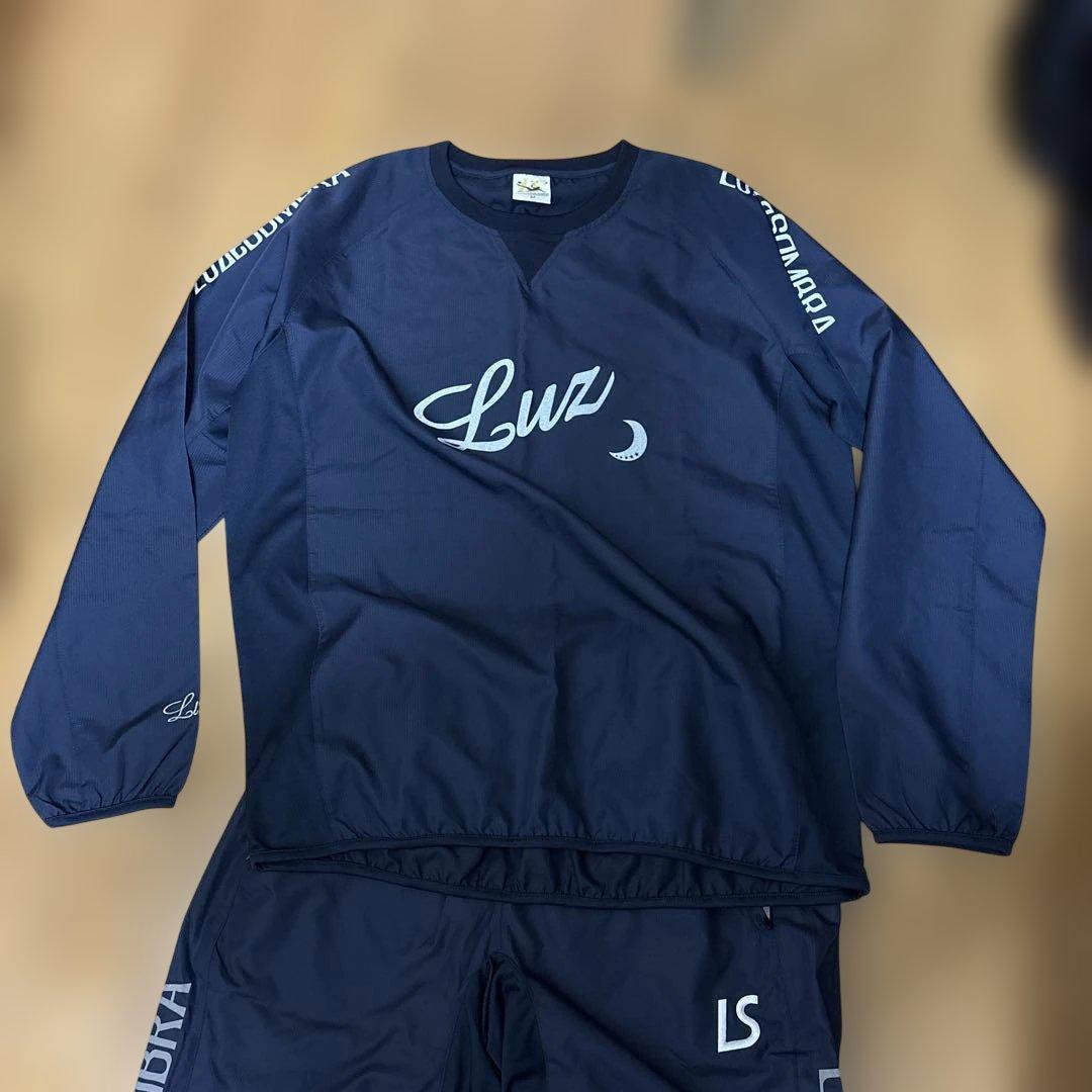 早い者勝ち‼️極美品‼️ルースイソンブラ ピステ 上下とプラシャツ