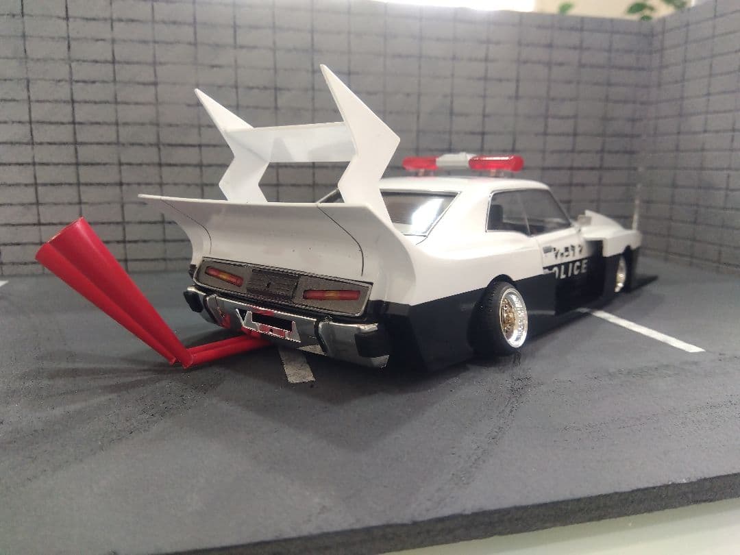 7*8様 アオシマ1/24セドリック330グロリア街道レーサー旧車シルエット