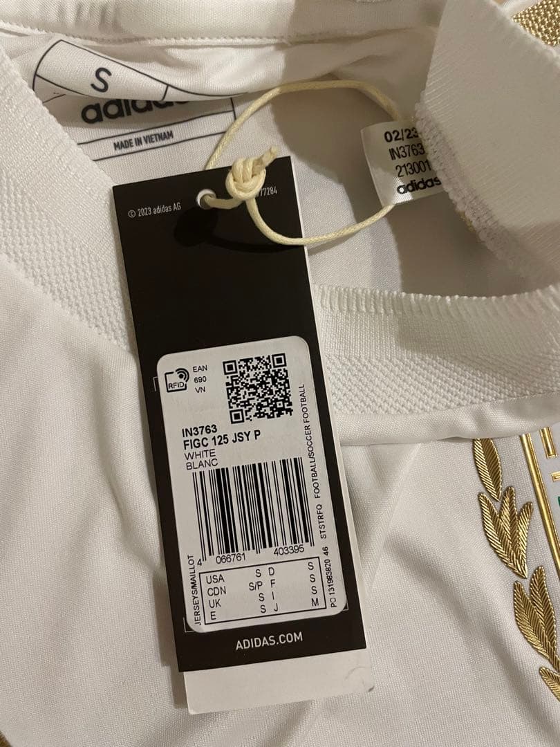 アディダスサッカーイタリア代表125周年記念白ユニフォーム23トナーリ