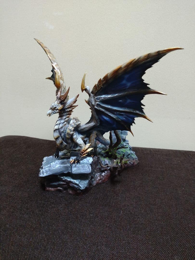 原初を刻むメルゼナ フィギュア - メルカリ