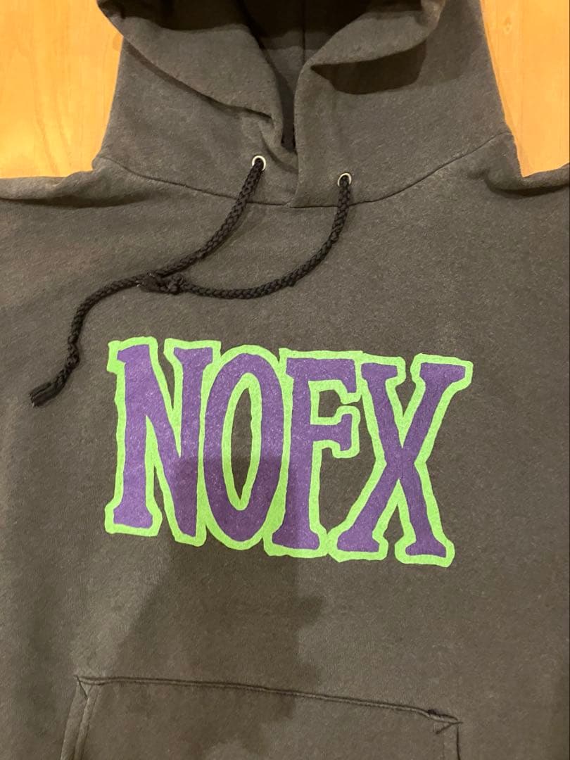 NOFX パーカー サイズXL ポケットシミ有り ノーエフエックス
