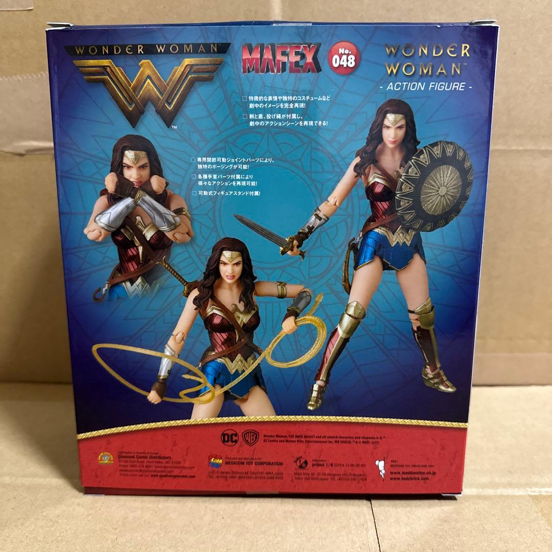 MAFEX ワンダーウーマン フィギュアNo.048