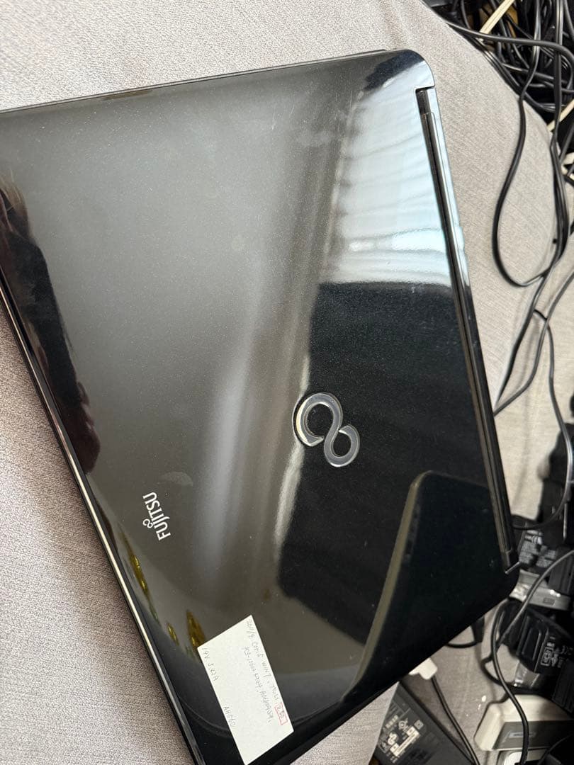 美品　動作確認済　富士通　ノートpc AH56/C c104 今までに発表した主な製品（ノートブックPC LIFEBOOK（ライフブック