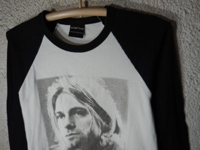 o3242 カート・コバーン 追悼 コピーライト 1997　ラグラン　tシャツ