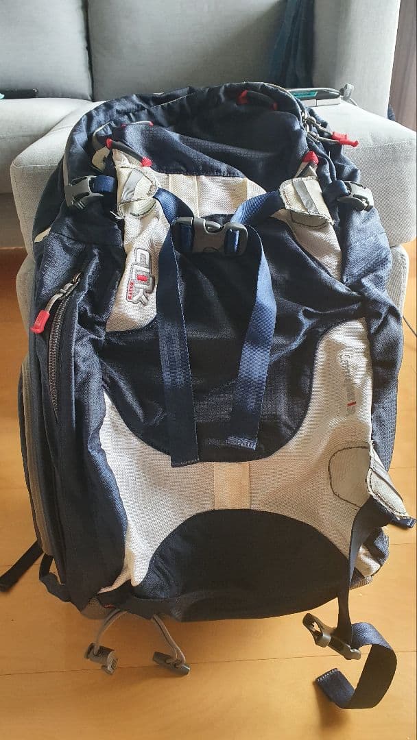 カメラバッグ Clik Elite Contrejour35（クリックエリート) CLIK ELITE、ワンショルダーとウエストバッグを組み合わせたカメラ