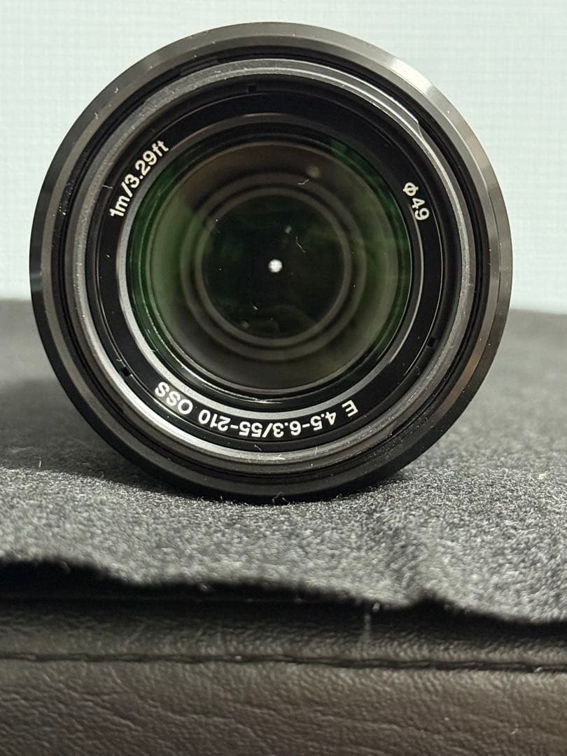 ソニー E 55-210mm F4.5-6.3 OSS レンズ(社外ケース付き)