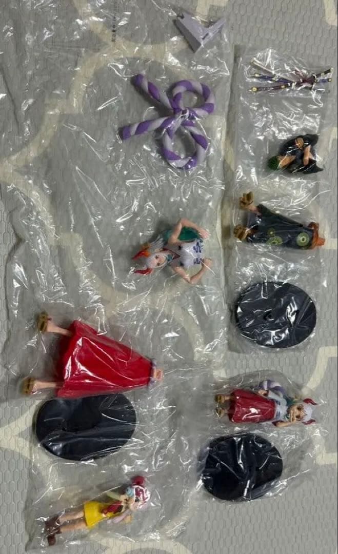 ワンピースフィギュア21体＋7体　全28体まとめ売り