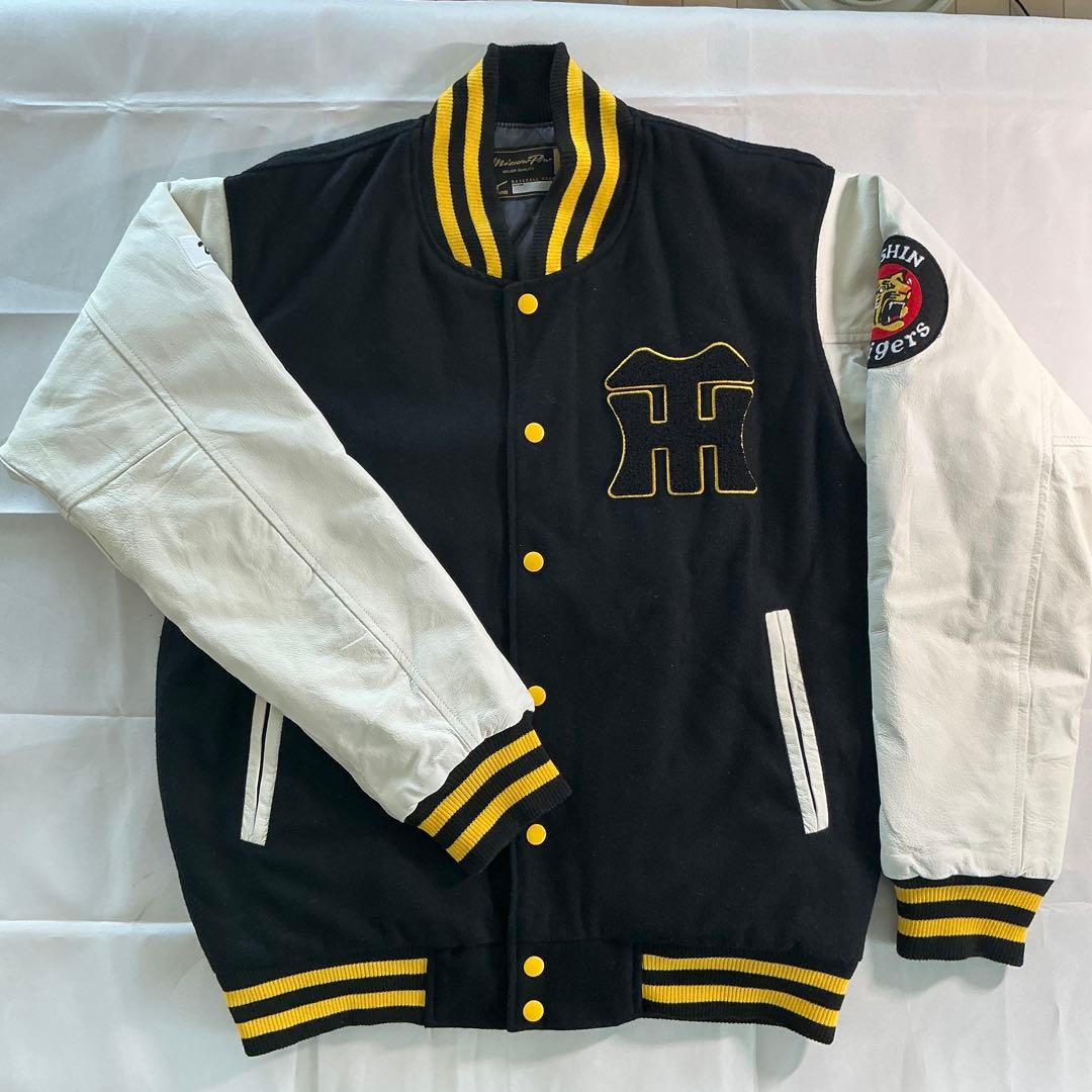 阪神タイガース Tigers スタジャン - メルカリ