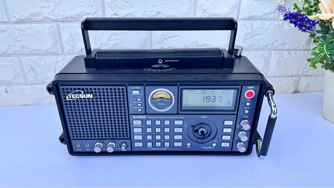 TECSUN S-2000 受信機 高性能ラジオ - メルカリ