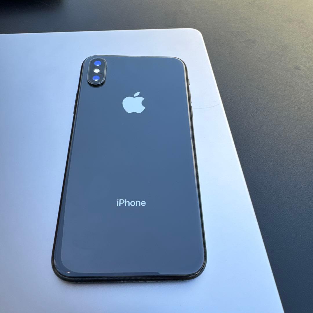 Apple iPhone X スペースグレー 本体 - メルカリ