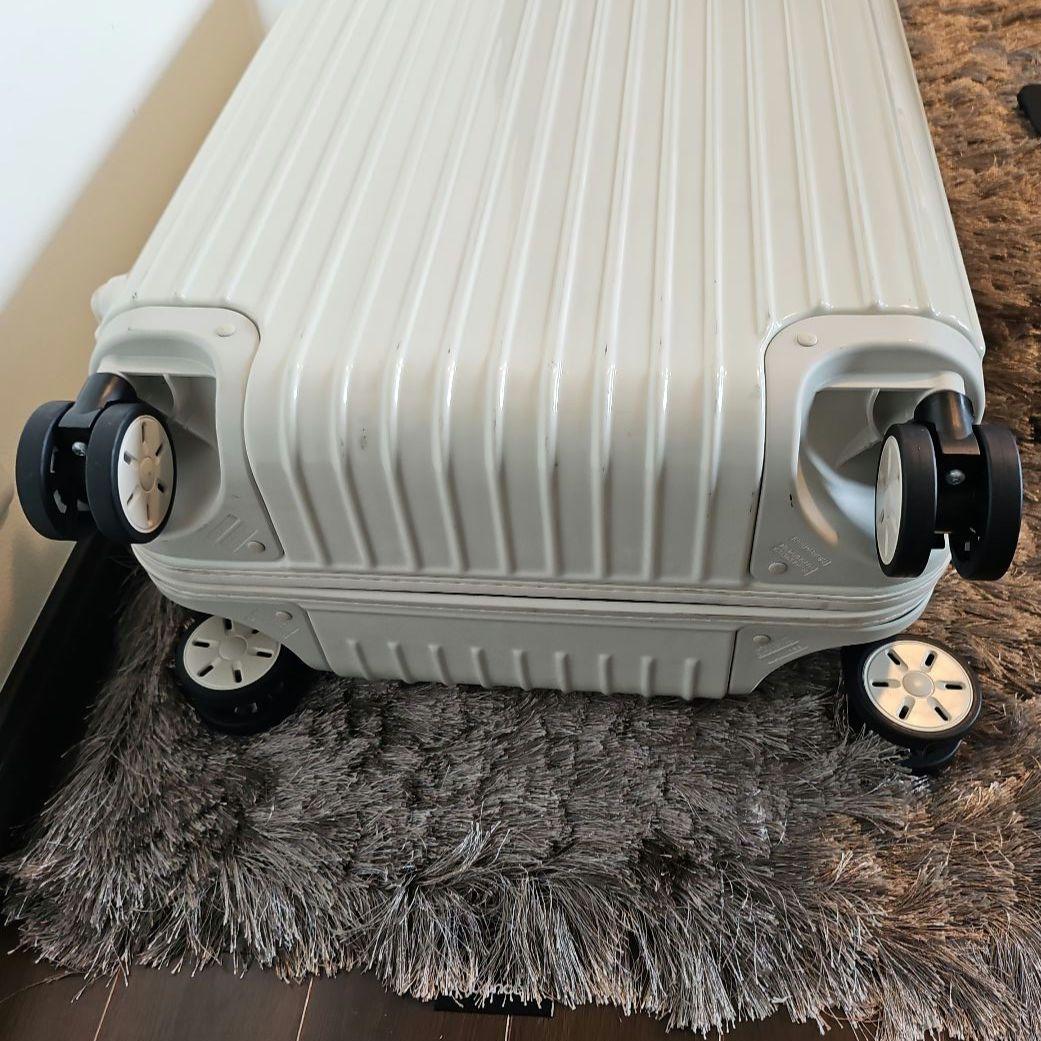 ユナイテッドアローズ別注 RIMOWA SALSA \"ECRU\" 58Ｌ サルサ