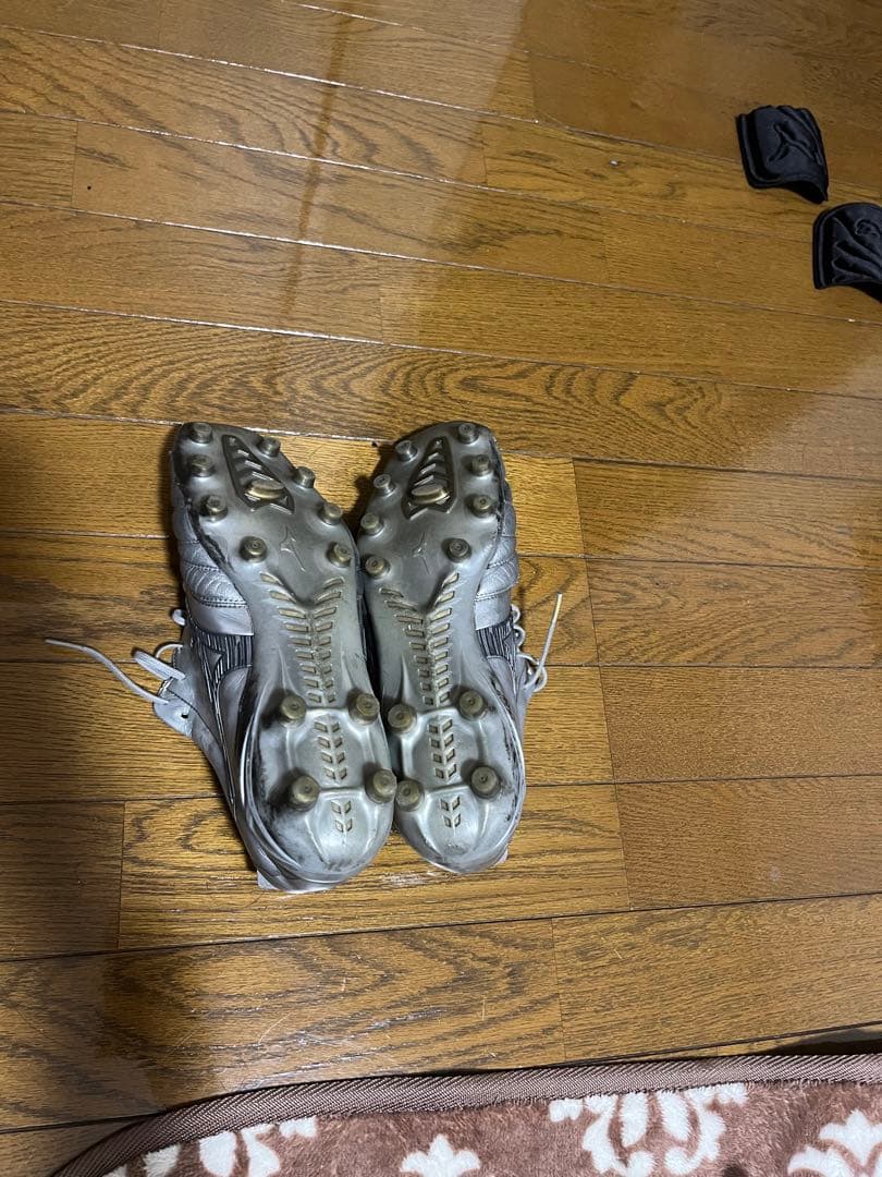 Mizuno モレリアネオ4 27.5cm シルバー限定色