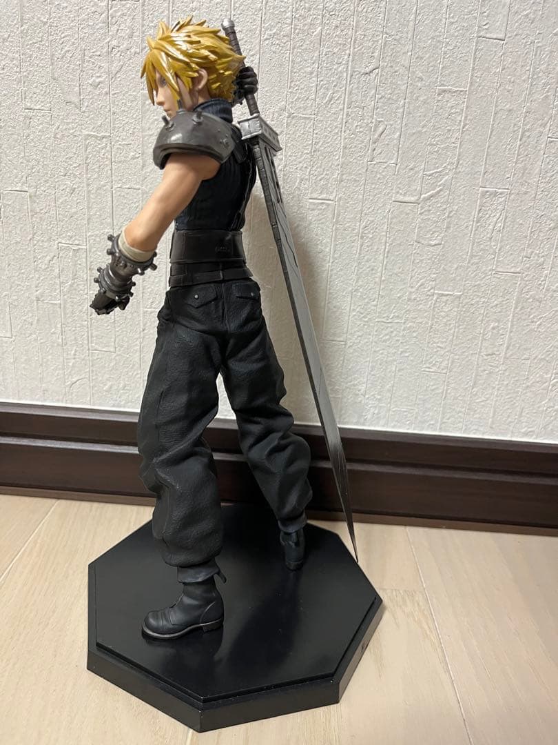 ファイナルファンタジー セフィロス、クラウド、エアリスフィギュア　セット