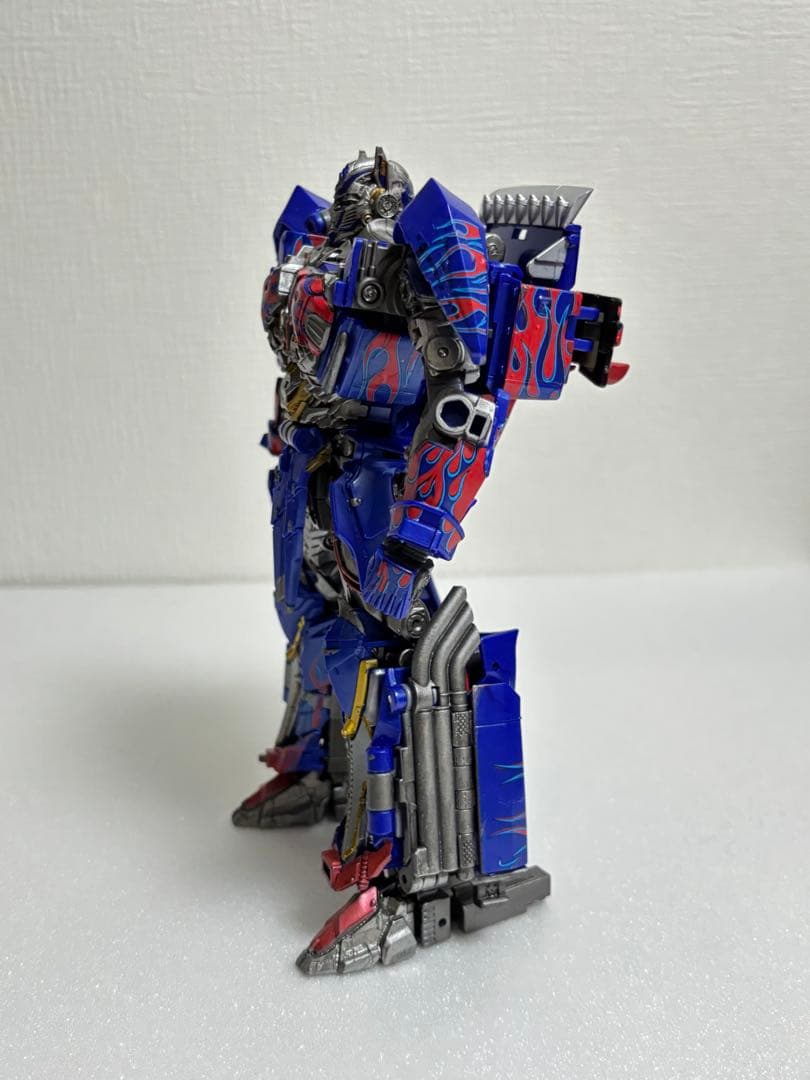 トランスフォーマー TS-03 オプティマスプライム 最後の騎士王　塗装完成品