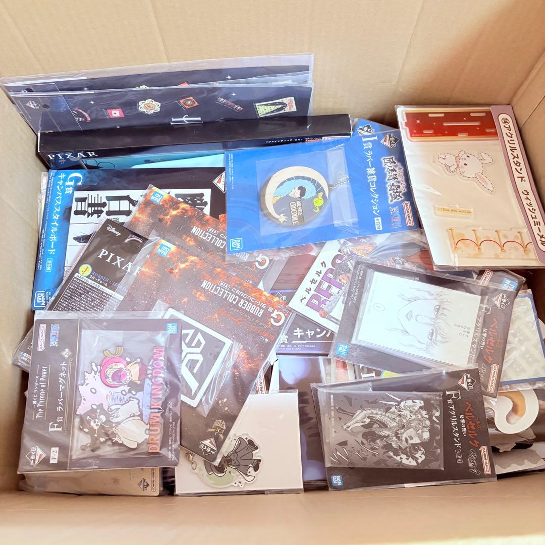 140サイズ 16kg 200点以上 アニメグッズ 一番くじ 下位賞 まとめ売り