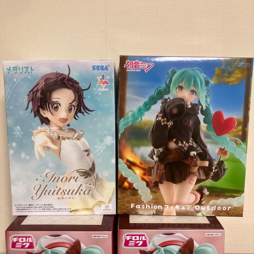 メダリスト　望月美琴　初音ミク　進撃の巨人　鬼滅の刃　童磨　フィギュア