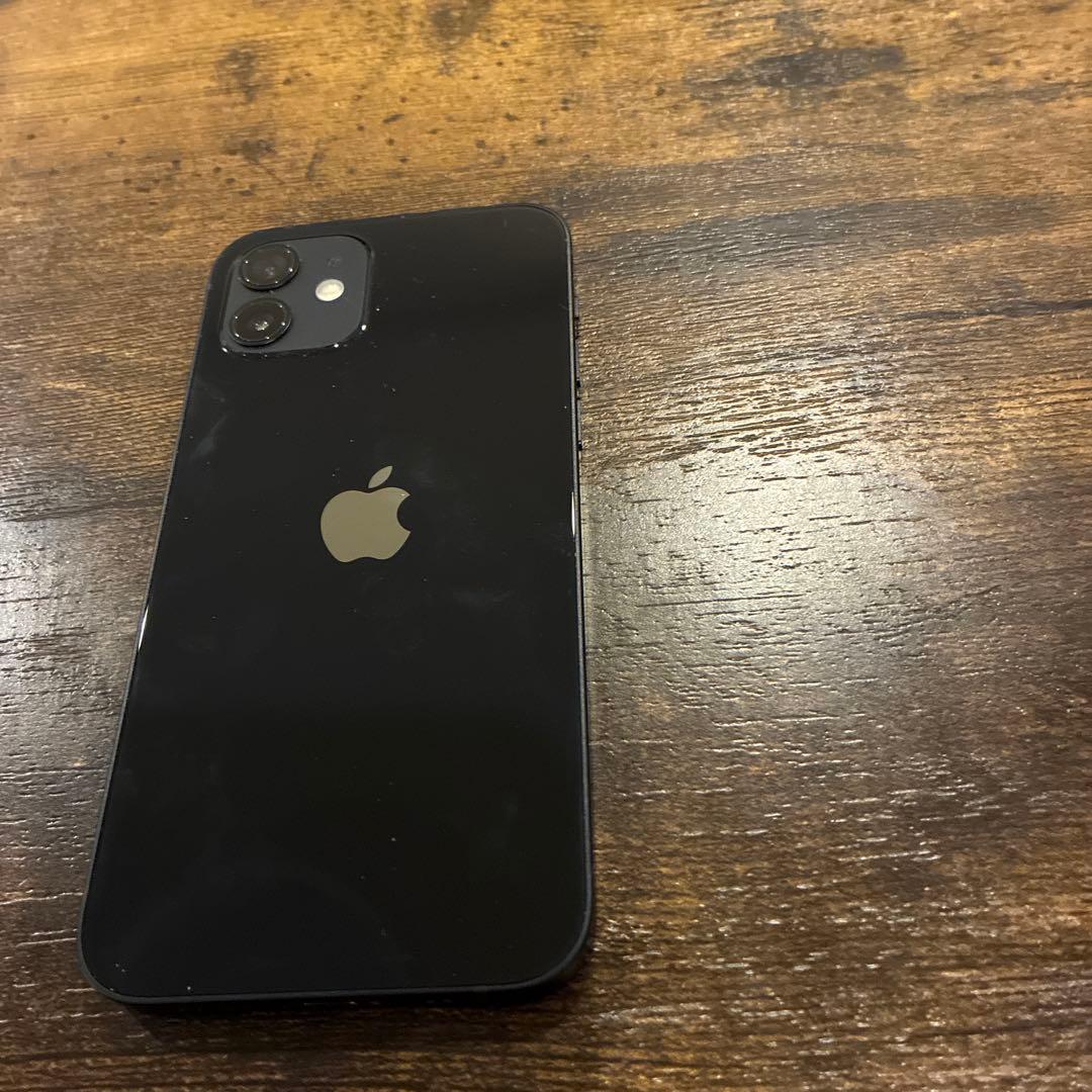 Apple iPhone 12 64G ブラック 本体 - メルカリ